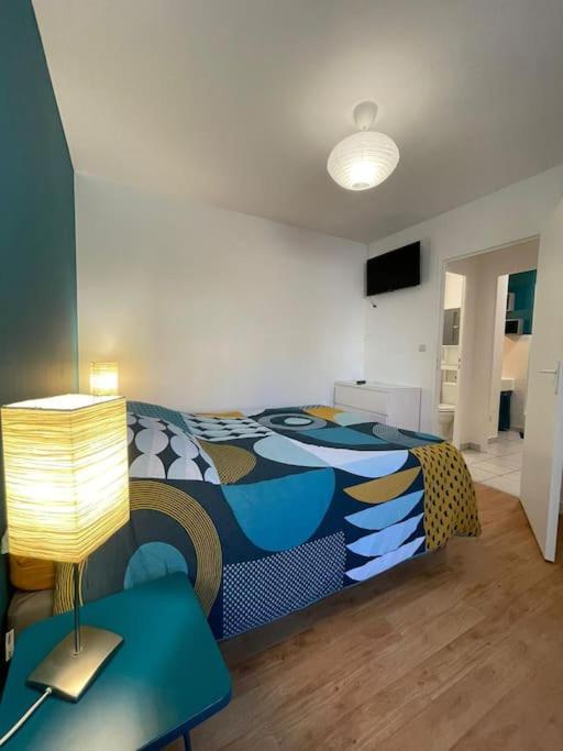 Maisonette Parking Prive Gratuit Doué-la-Fontaine Εξωτερικό φωτογραφία