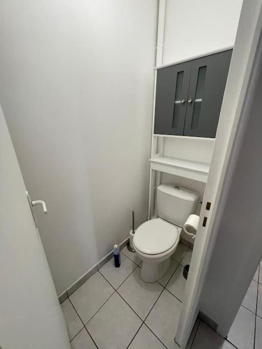 Maisonette Parking Prive Gratuit Doué-la-Fontaine Εξωτερικό φωτογραφία
