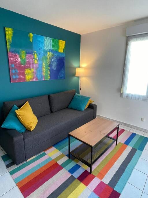 Maisonette Parking Prive Gratuit Doué-la-Fontaine Εξωτερικό φωτογραφία